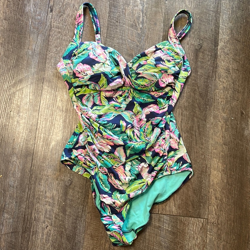 Sun seeker floral one piece swimsuit